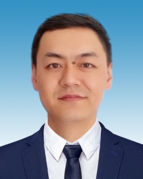 蔚江江